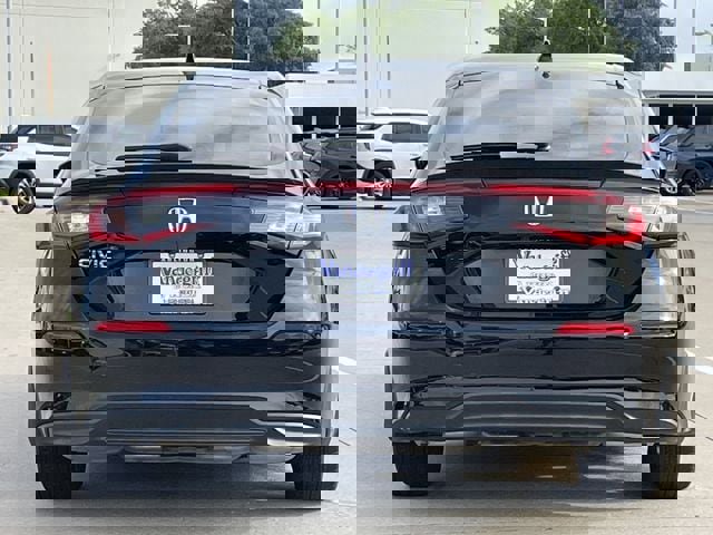 Used 2024 Honda Civic EX-L image 5