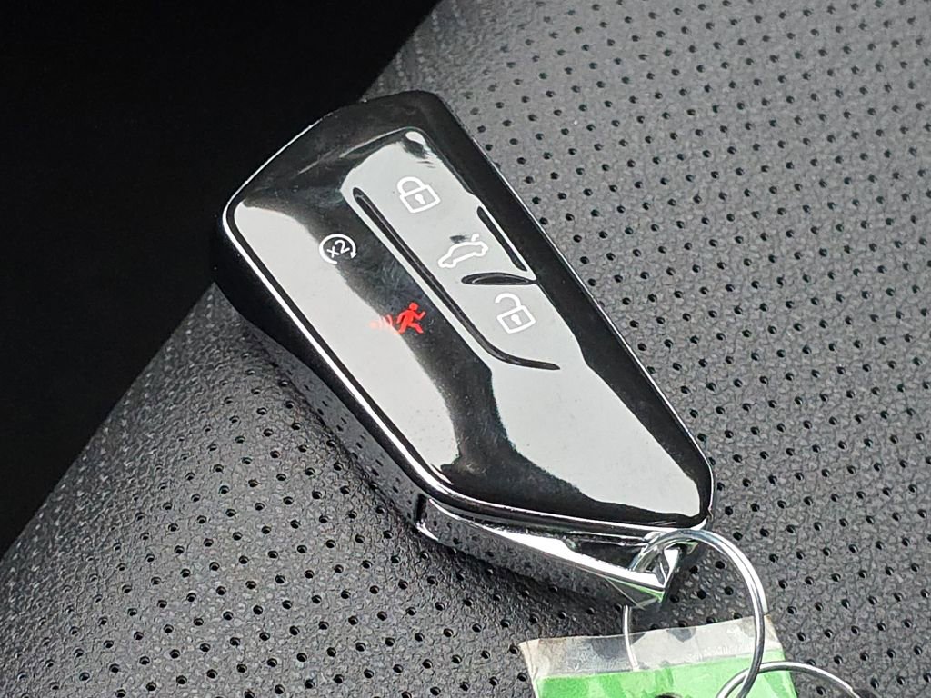 New 2024 Volkswagen Atlas SE AWD/4WD image 19