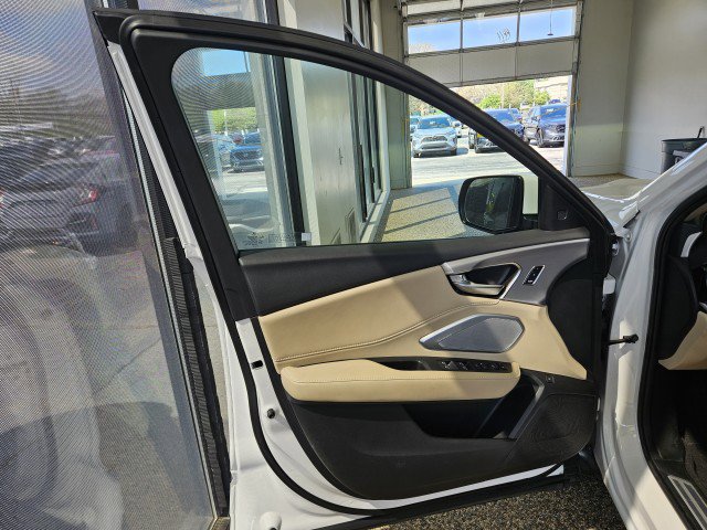 Used 2023 Acura RDX AWD w/ Technology Package image 17