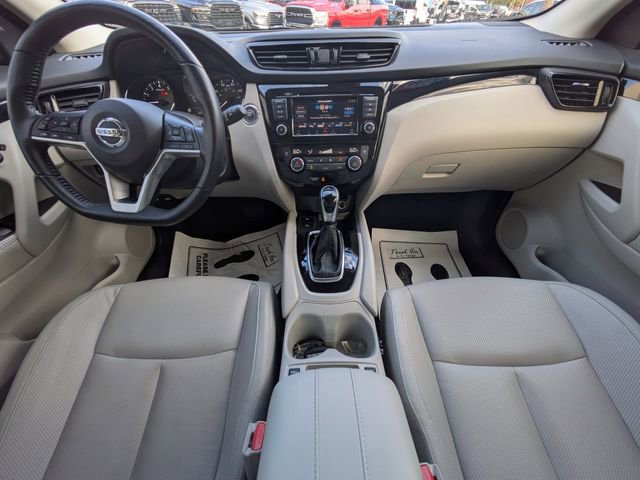 Used 2022 Nissan Rogue Sport SL w/ Premium Package image 12