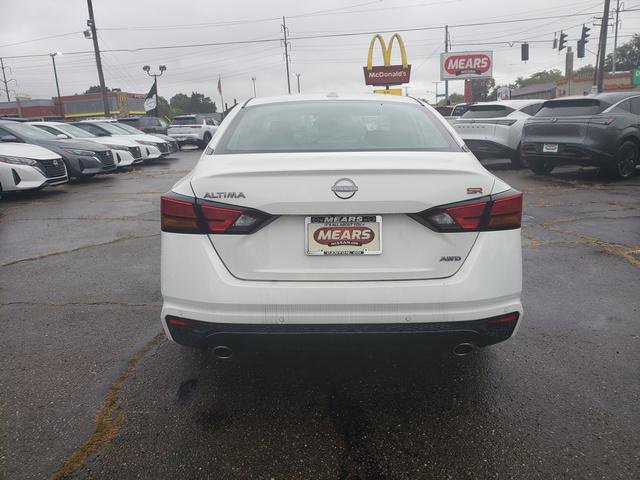 New 2025 Nissan Altima 2.5 SR image 5