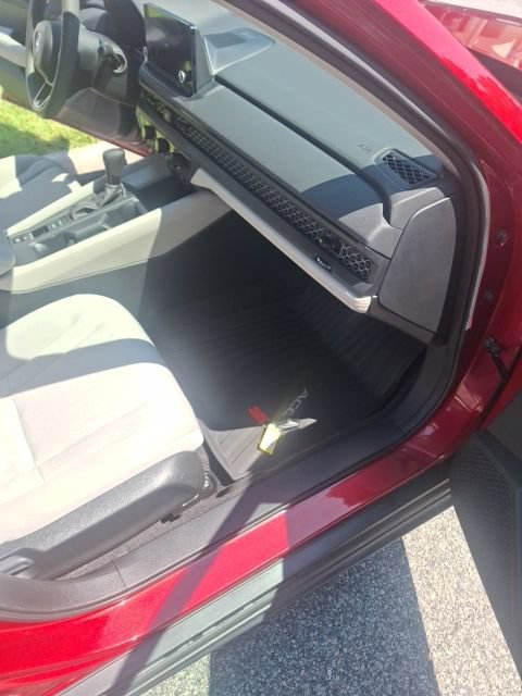 Used 2023 Honda Accord LX image 19