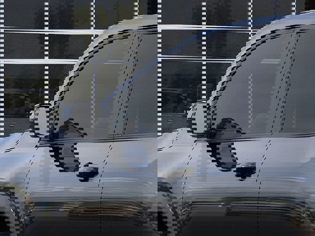 New 2026 Chevrolet Equinox LT w/ Convenience Package II image 12