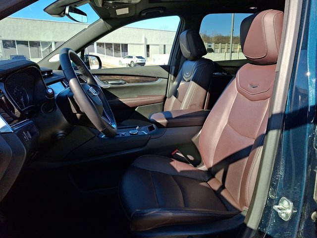 Certified 2024 Cadillac XT6 Premium Luxury image 17