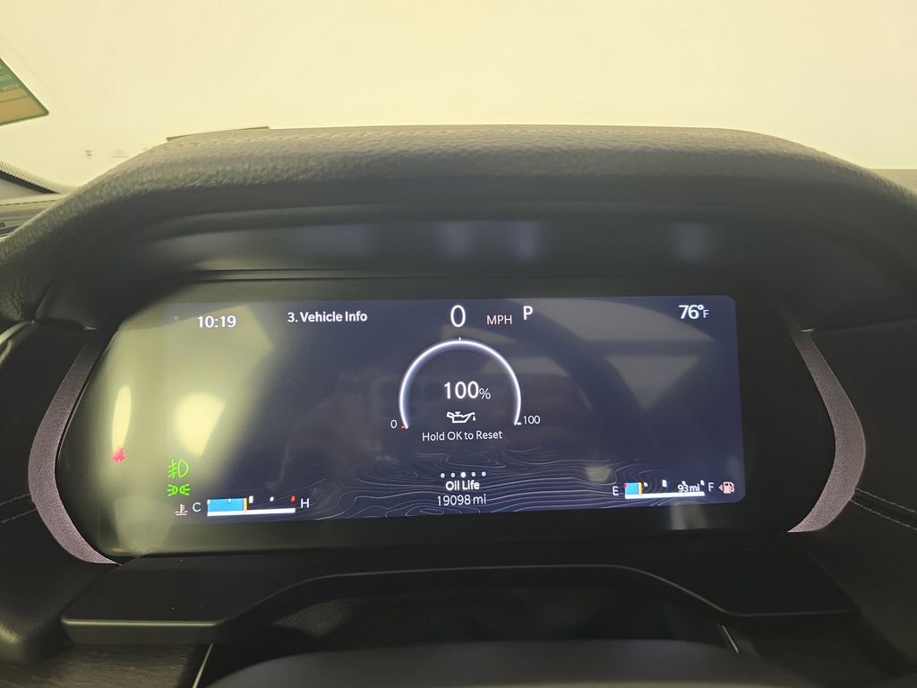 Used 2025 Jeep Grand Cherokee L Limited RWD image 42