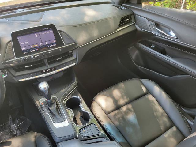 Used 2020 Cadillac CT4 Luxury RWD image 16