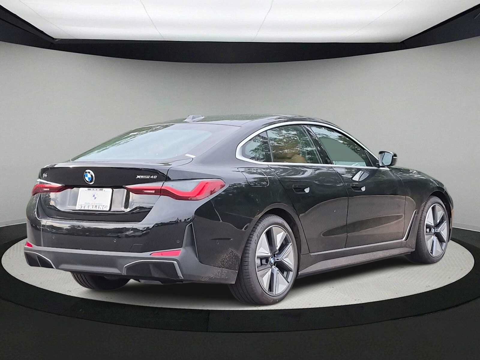 New 2026 BMW i4 xDrive40i w/ Premium Package AWD/4WD image 8
