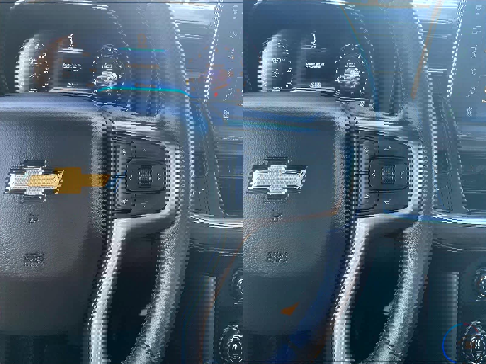 Used 2022 Chevrolet Tahoe LT w/ LT Signature Plus Package image 25