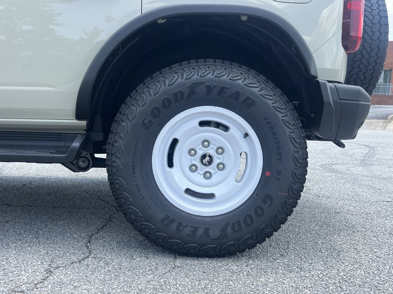 New 2026 Ford Bronco Heritage Edition AWD/4WD image 26