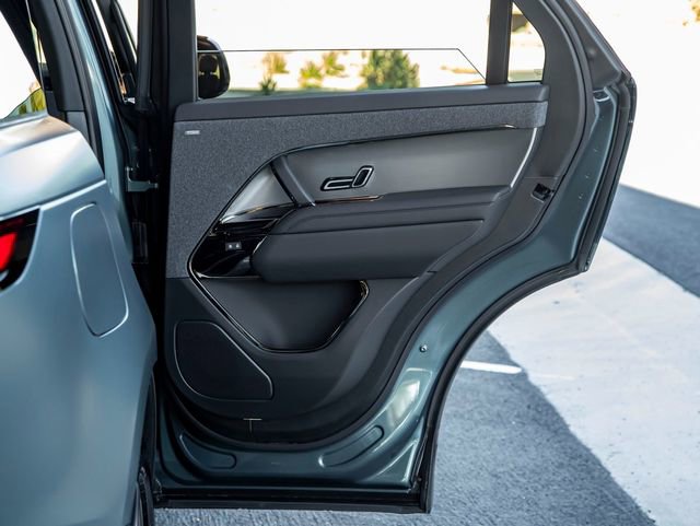New 2025 Land Rover Range Rover Sport Dynamic SE image 23