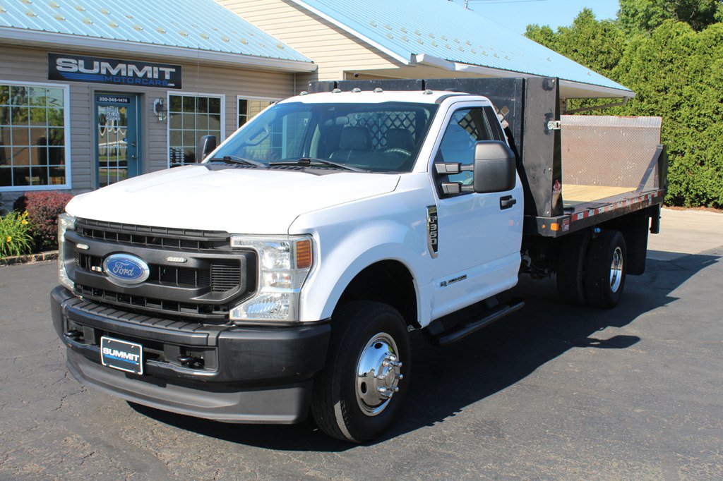 Used 2021 Ford F350 XL w/ Power Equipment Group AWD/4WD image 1