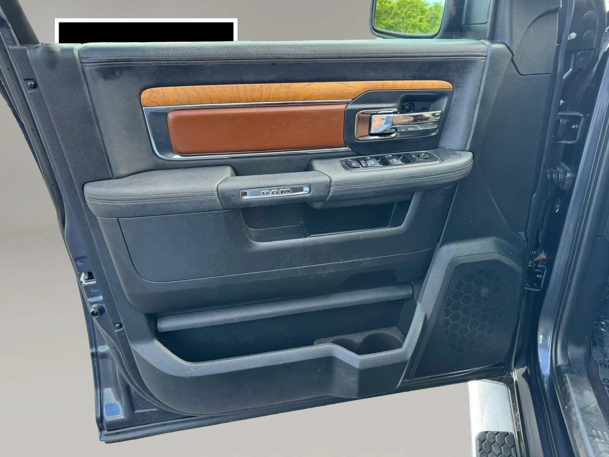 Used 2014 RAM 1500 Longhorn AWD/4WD image 12