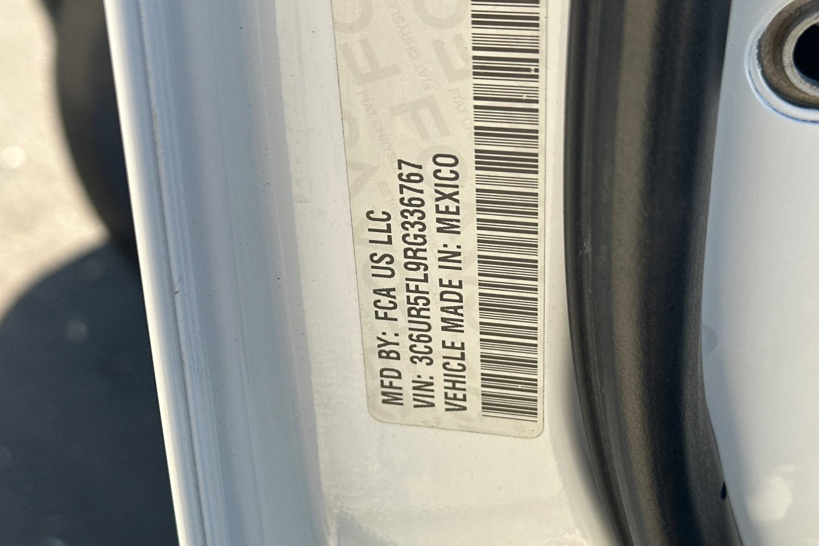 Used 2024 RAM 2500 Laramie AWD/4WD image 27