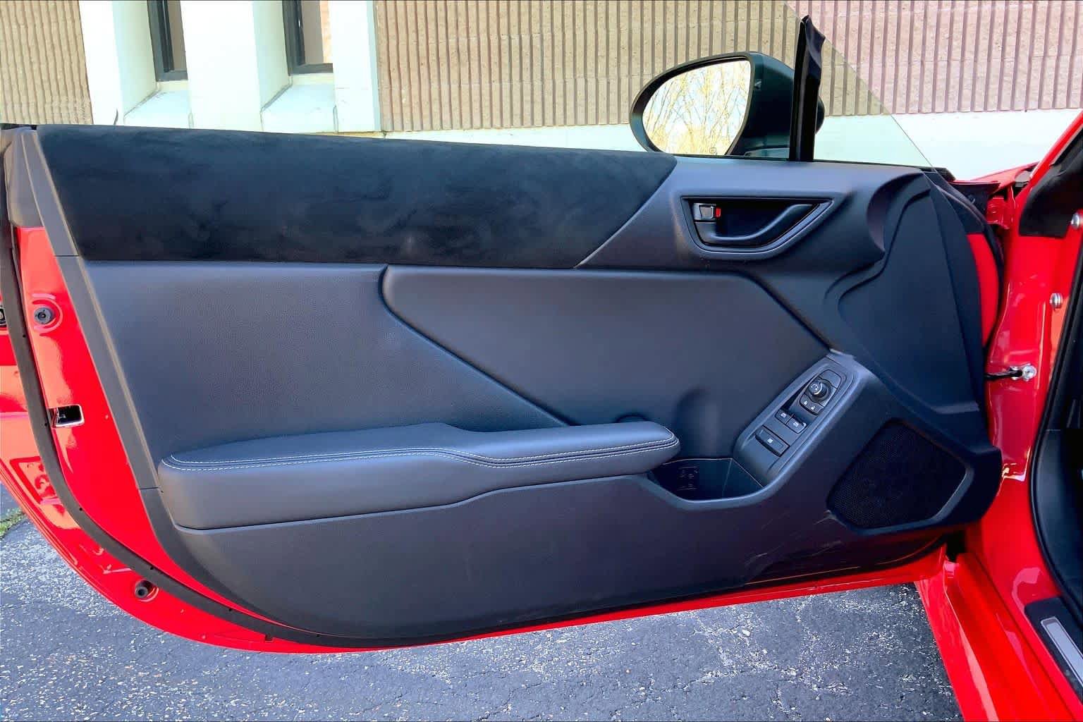Used 2024 Toyota GR86 Premium RWD image 22
