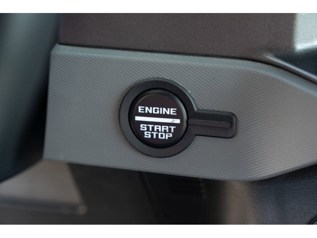 Used 2024 Ford Bronco Everglades image 22