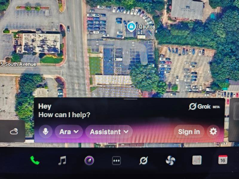 Used 2023 Tesla Model X image 39