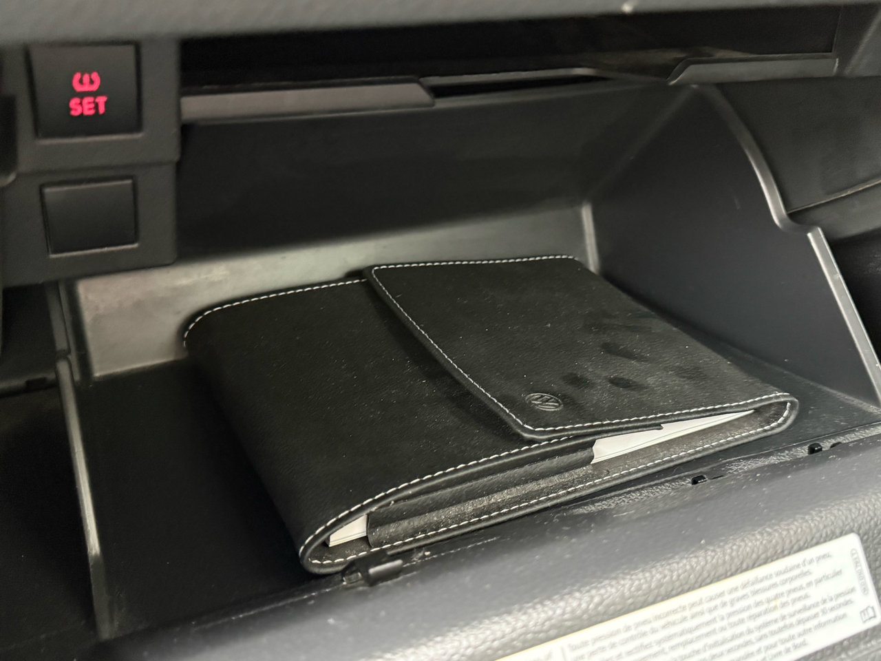 Used 2020 Volkswagen Passat 2.0T R-Line image 31