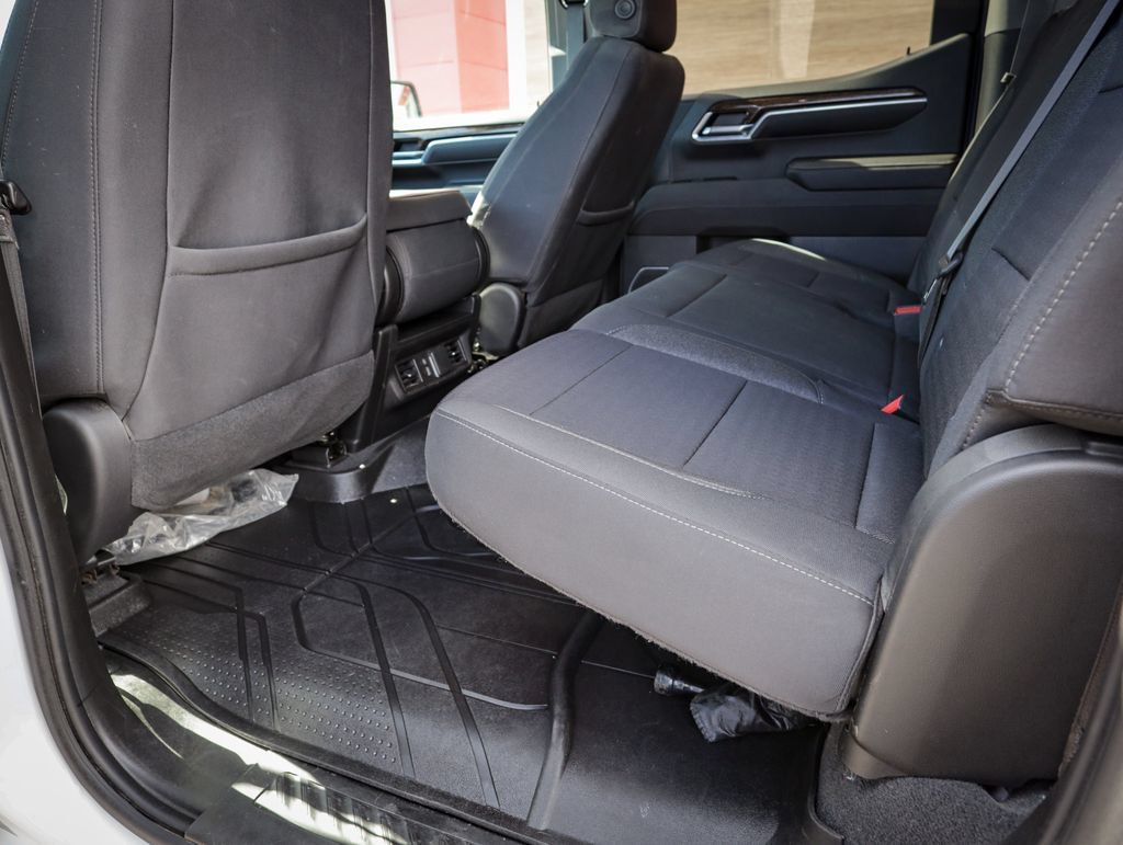 Used 2023 GMC Sierra 1500 SLE AWD/4WD image 29