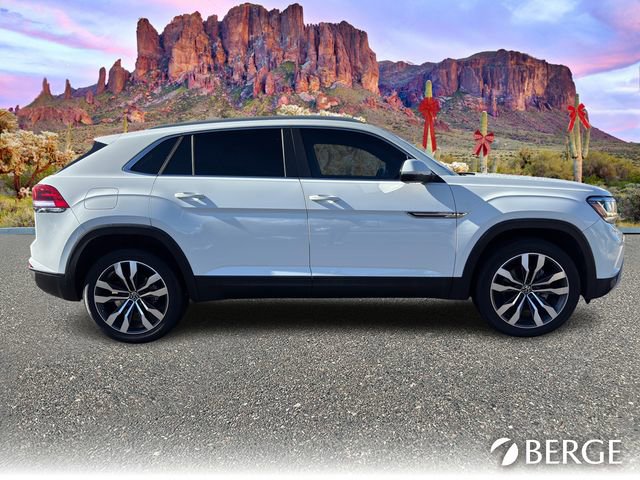 Used 2020 Volkswagen Atlas Cross Sport SEL image 8