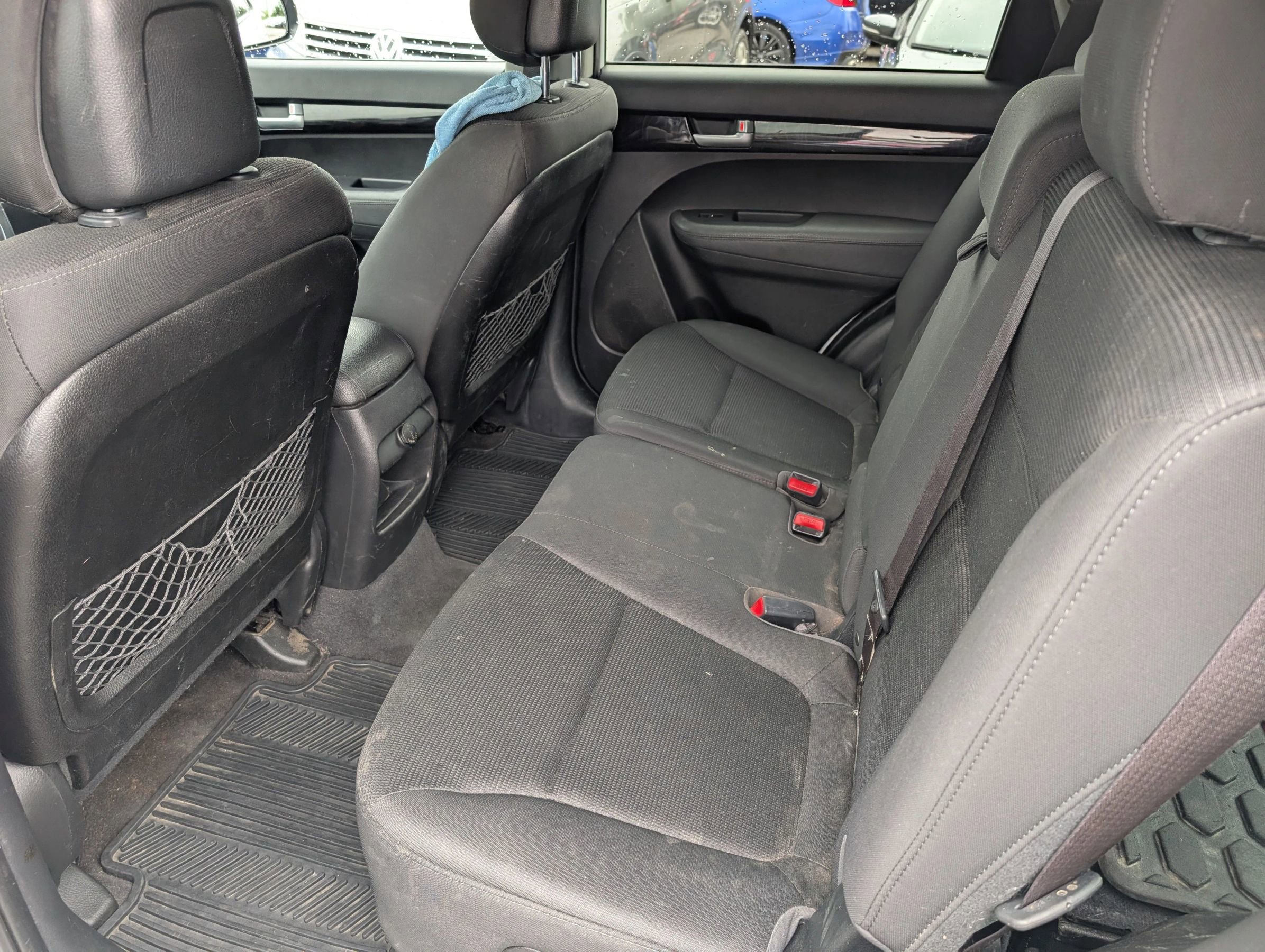 Used 2015 Kia Sorento LX image 11
