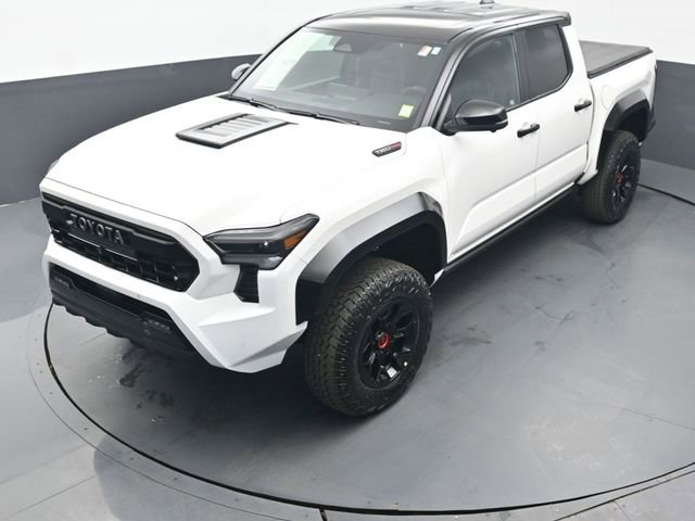 Certified 2025 Toyota Tacoma TRD Pro AWD/4WD image 36