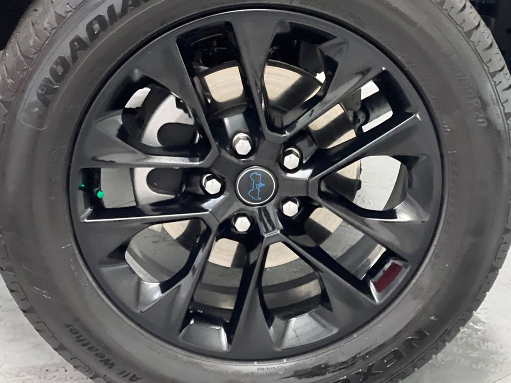 Used 2025 Jeep Wrangler Sahara 4xe image 62