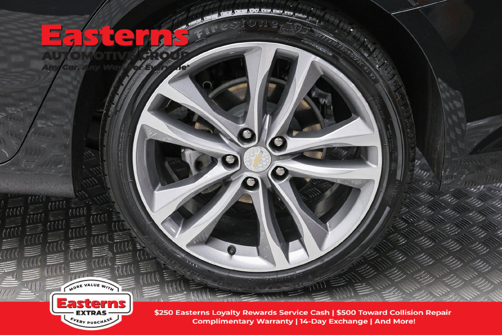 Used 2024 Chevrolet Malibu LT FWD image 9
