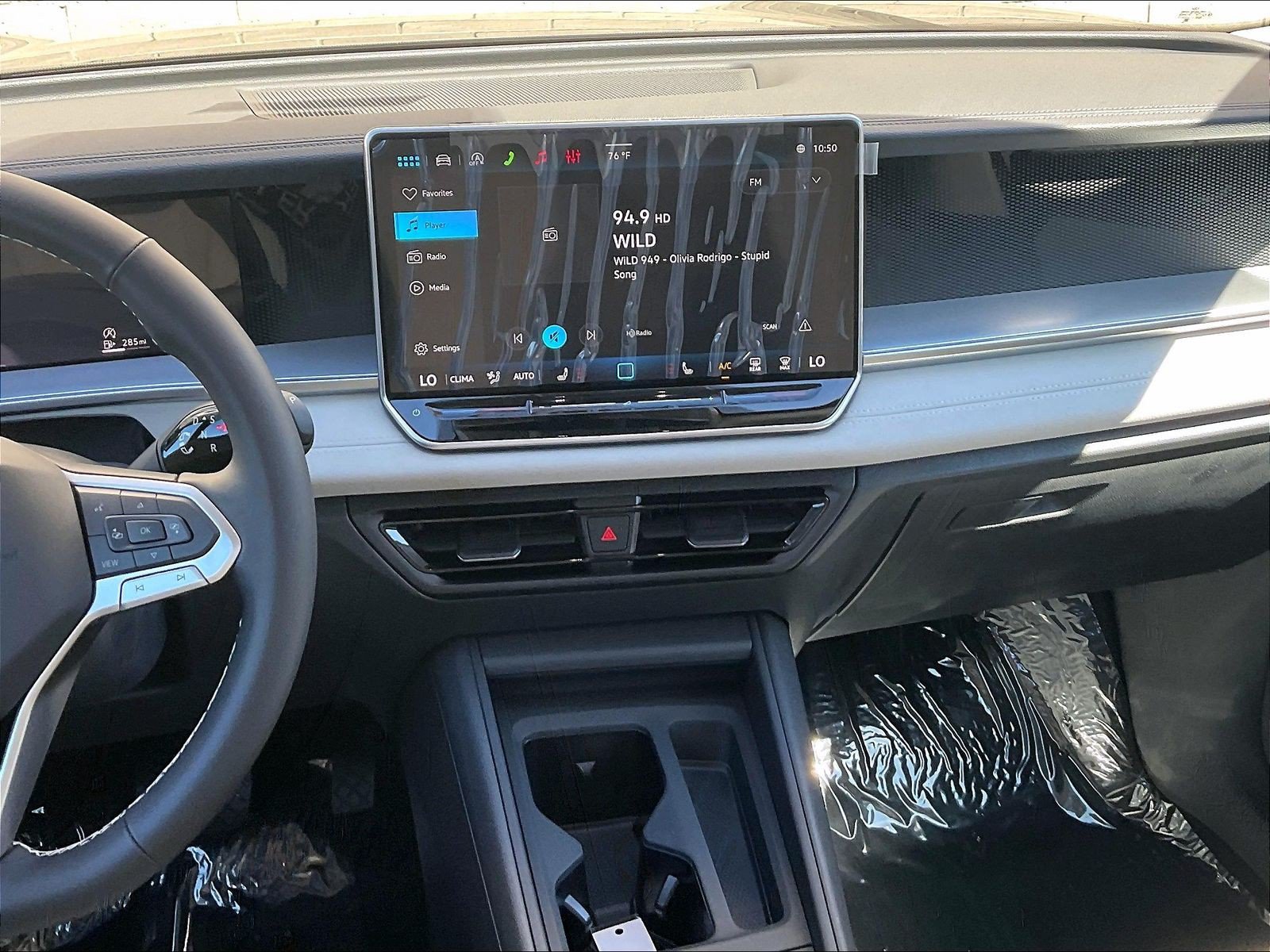 New 2026 Volkswagen Tiguan SE FWD image 5