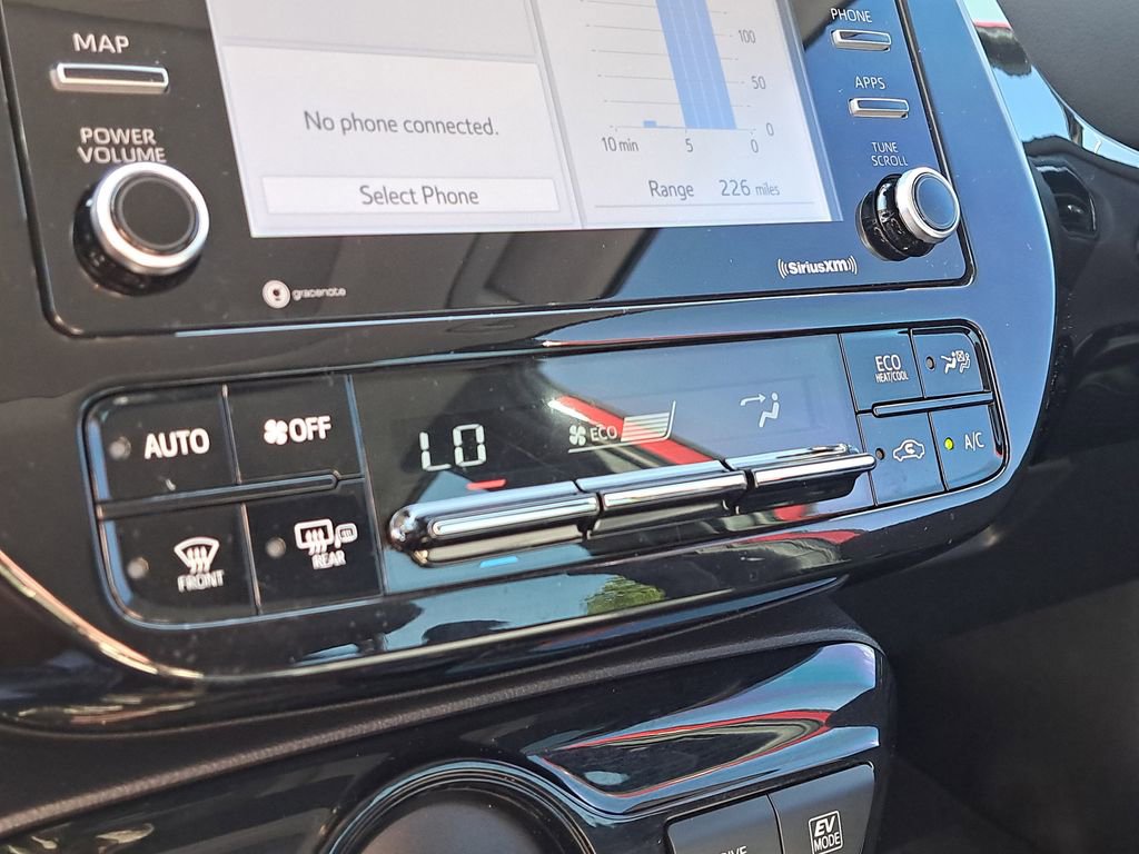 Certified 2021 Toyota Prius XLE w/ Premium Convenience Package image 24