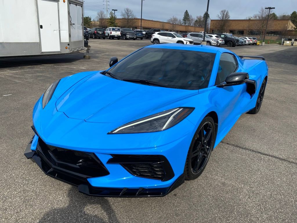 Used 2020 Chevrolet Corvette Stingray Premium Cpe w/ 3LT Preferred Equipment Group image 3