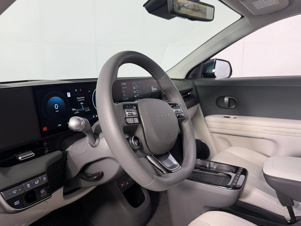 Used 2025 Hyundai Ioniq 5 Limited RWD image 24