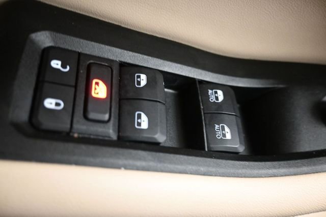 Used 2022 Jeep Grand Cherokee L Limited RWD image 27