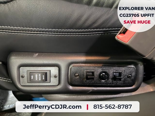 New 2026 Chevrolet Express 2500 Extended w/ Driver Convenience Package RWD image 27