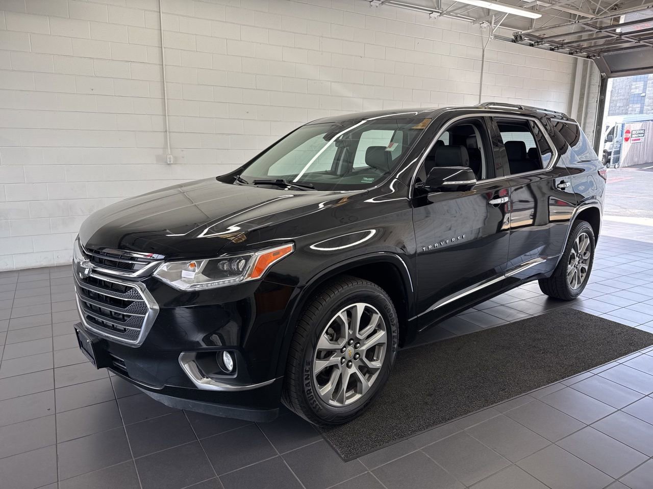 Used 2020 Chevrolet Traverse Premier image 4