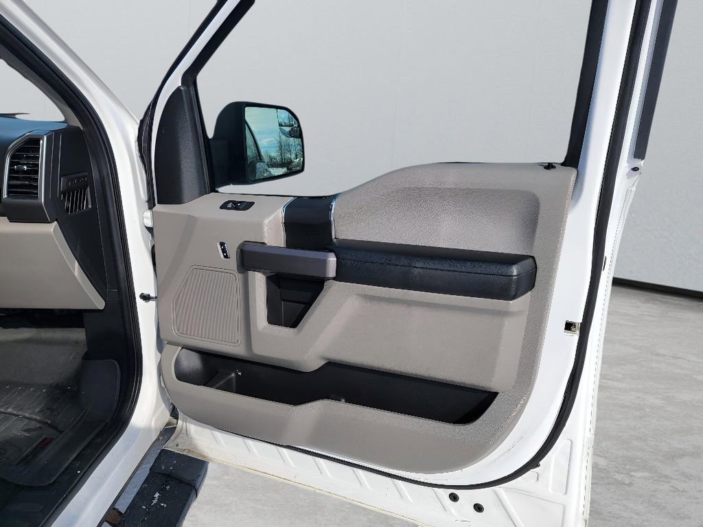Used 2020 Ford F150 XLT w/ Equipment Group 301A Mid RWD image 29