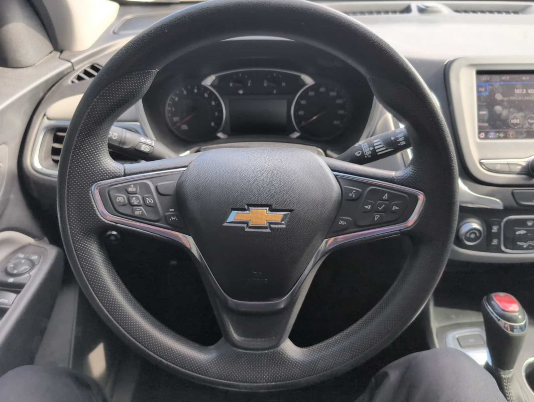 Used 2020 Chevrolet Equinox LT AWD/4WD image 14