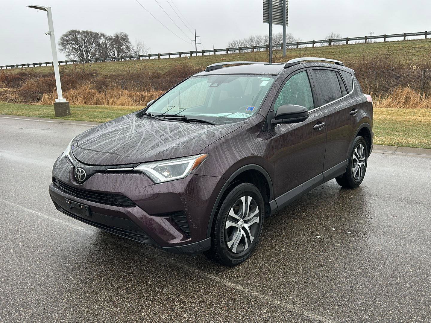 Used 2017 Toyota RAV4 LE w/ All Weather Liner Package image 7