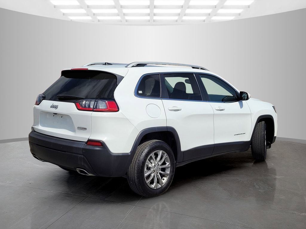 Used 2021 Jeep Cherokee Latitude Lux w/ Sun & Sound Group FWD image 4