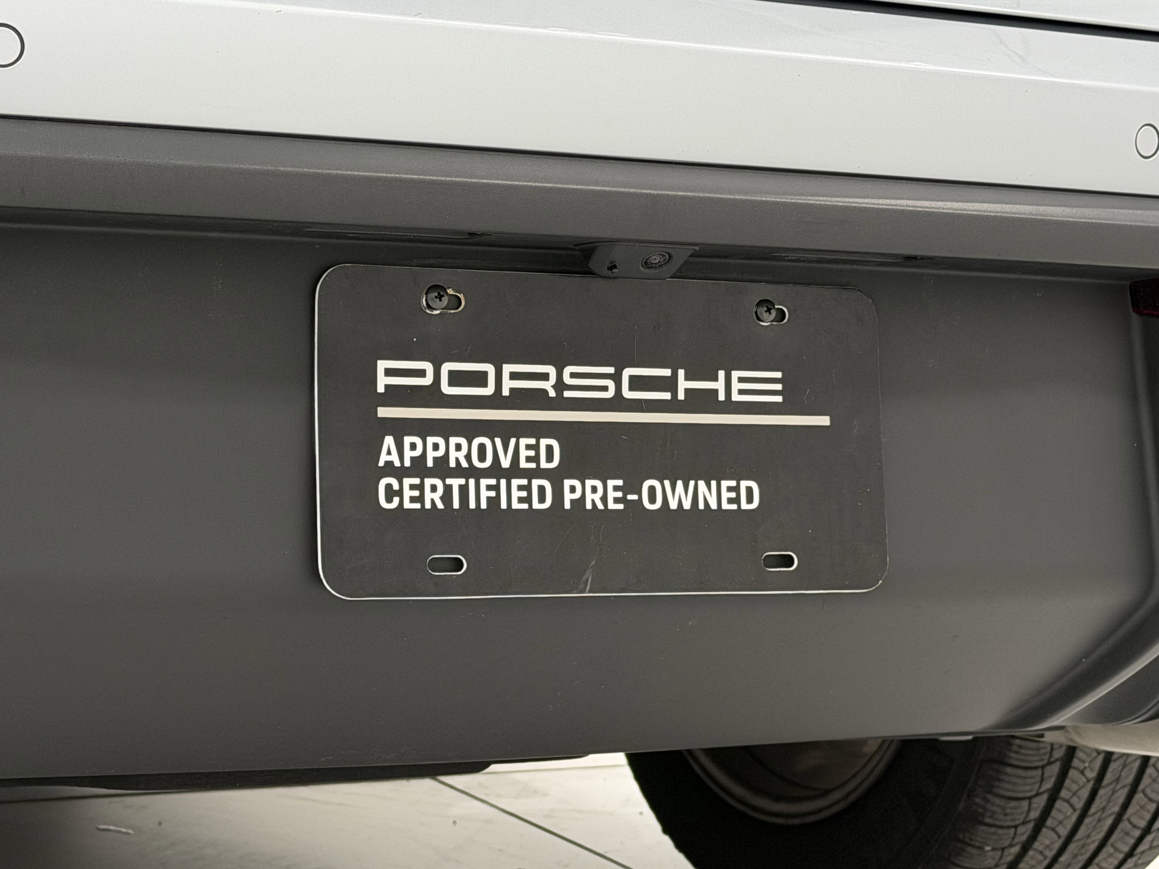 Certified 2025 Porsche Macan image 61
