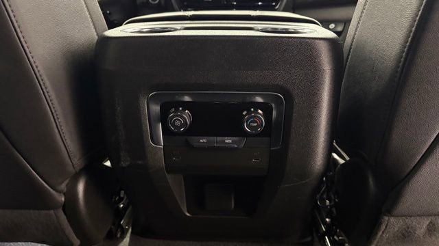 Used 2025 Chevrolet Tahoe LT image 31