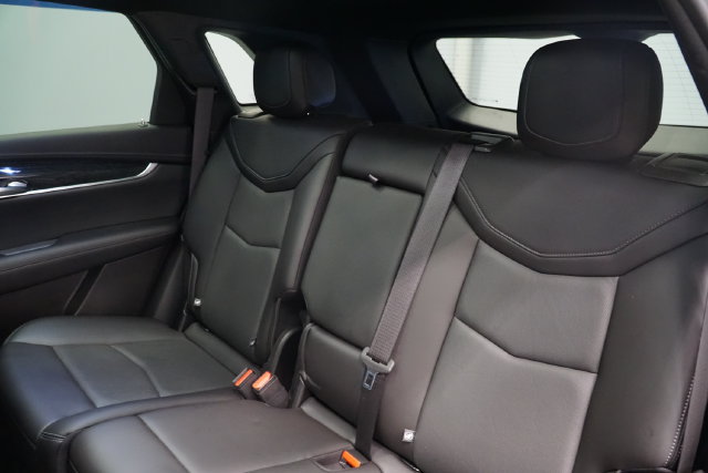 Used 2021 Cadillac XT5 Premium Luxury AWD/4WD image 23