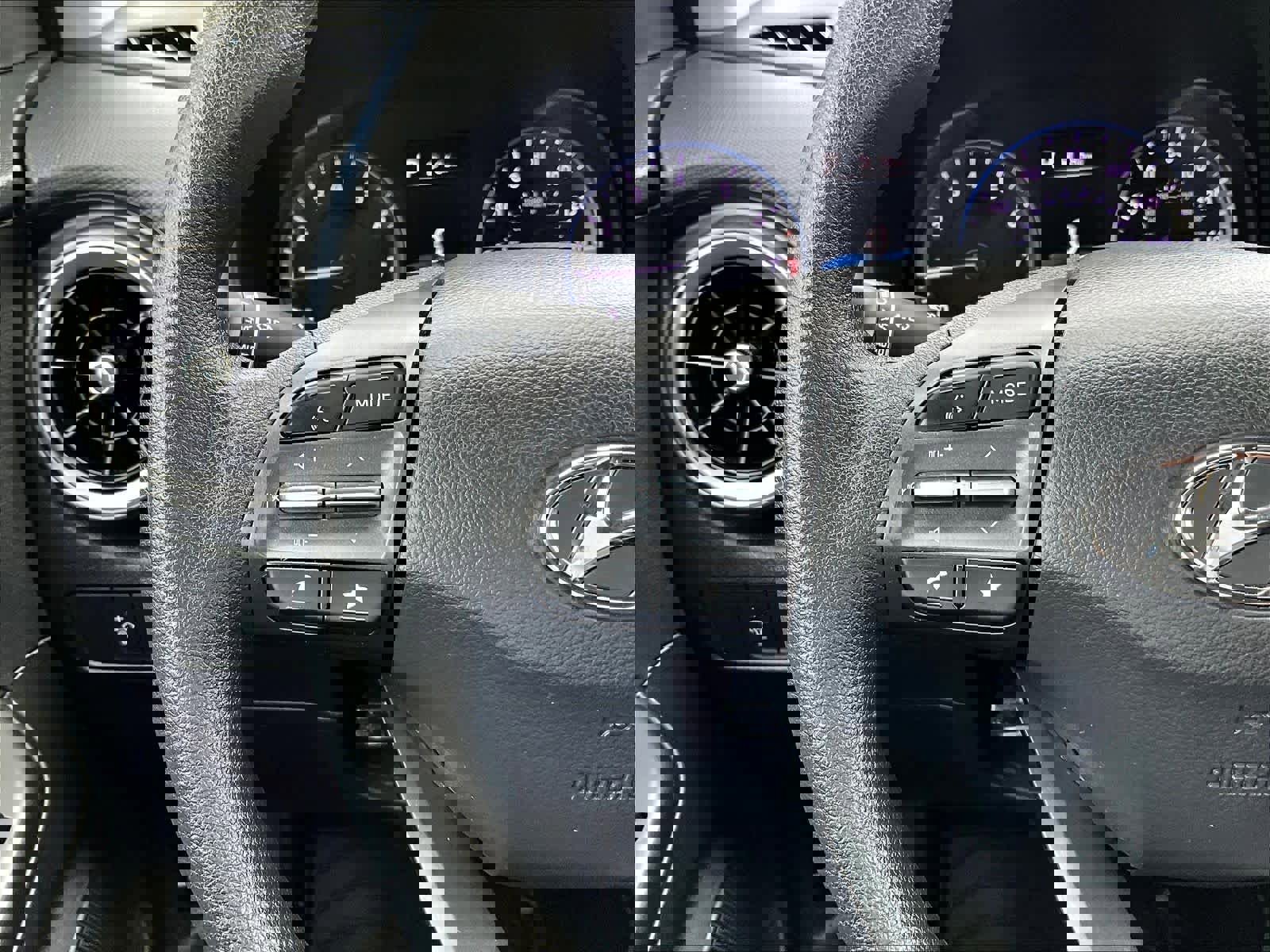 Used 2023 Hyundai Kona SEL w/ Cargo Package image 22