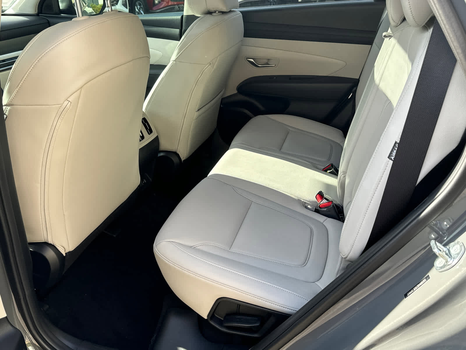 Used 2025 Hyundai Tucson SEL image 17