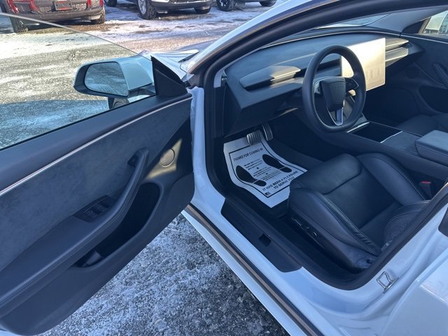 Used 2024 Tesla Model 3 Performance image 12