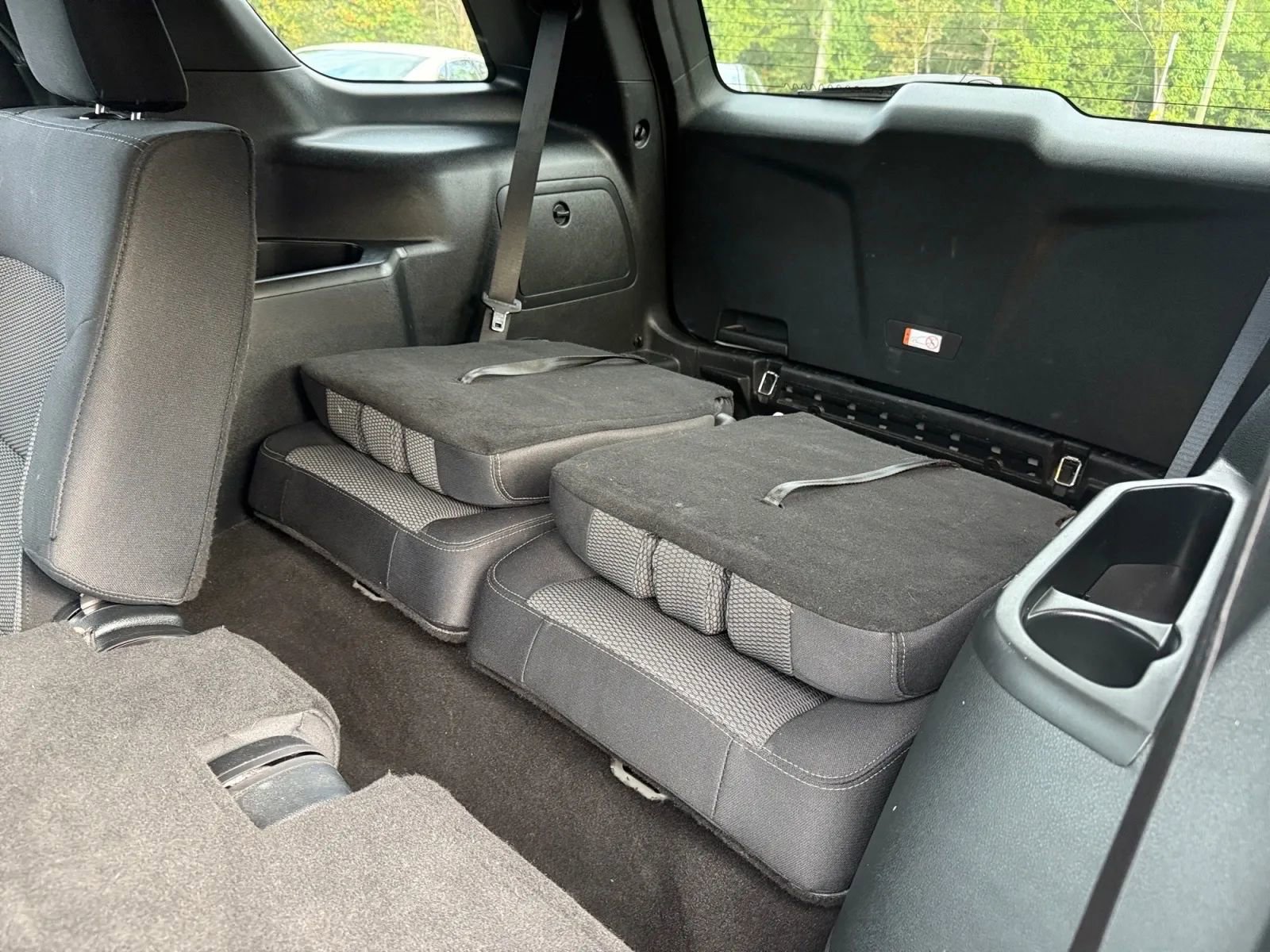 Used 2019 Ford Explorer XLT image 20