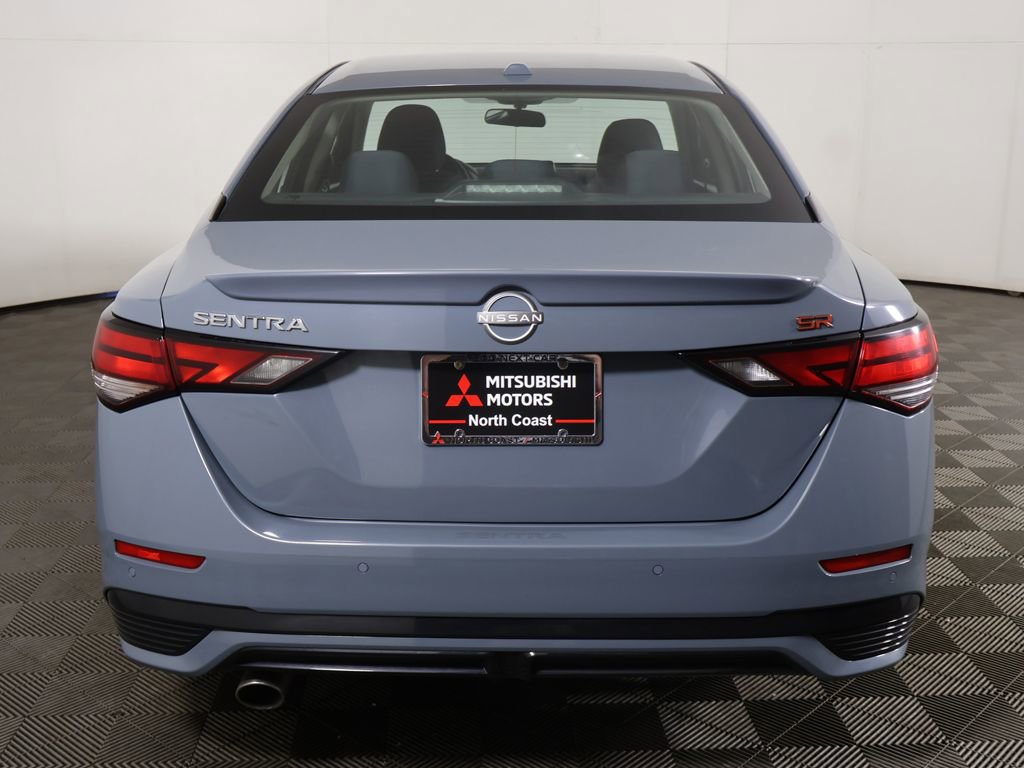 Used 2024 Nissan Sentra SR FWD image 11