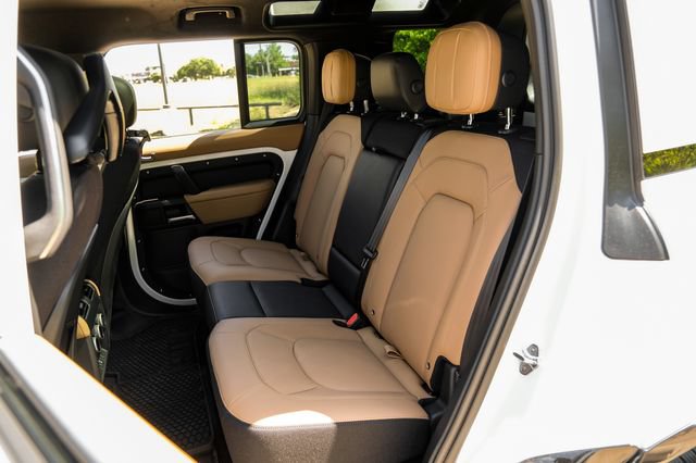 New 2026 Land Rover Defender 110 V8 AWD/4WD image 50