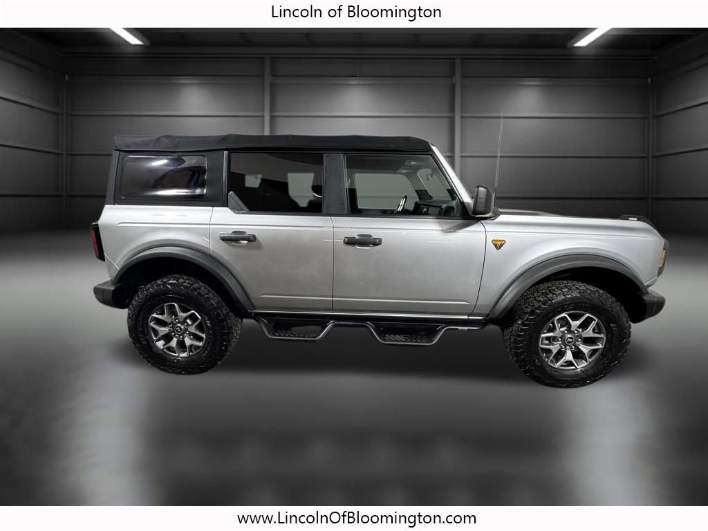 Used 2022 Ford Bronco Badlands AWD/4WD image 8