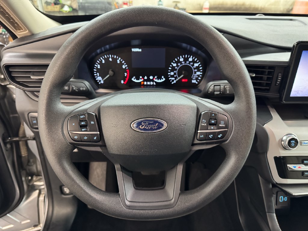 Used 2023 Ford Explorer 4WD image 19