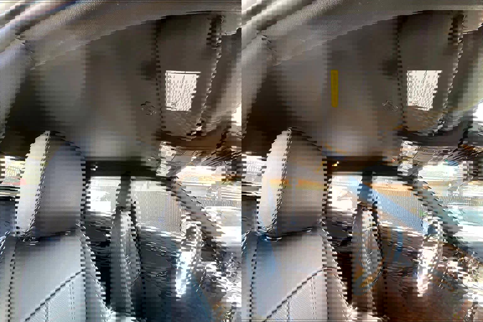 Used 2023 Land Rover Range Rover Evoque R-Dynamic SE image 25